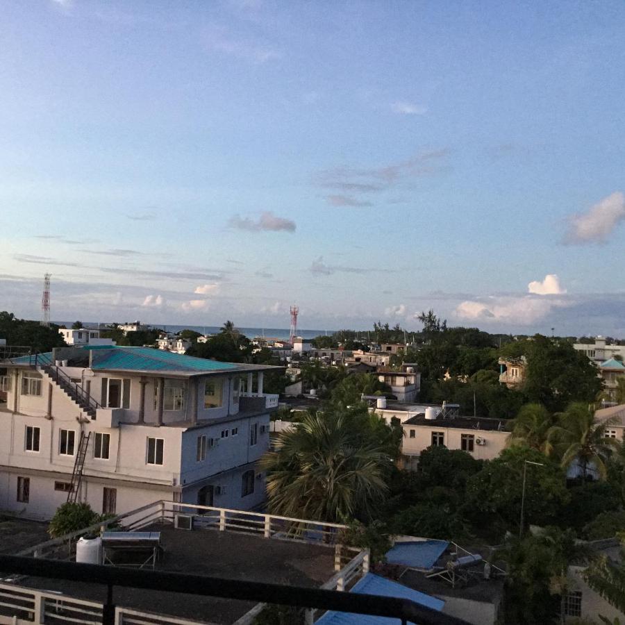 Grand Bay Heights Apartments Luaran gambar